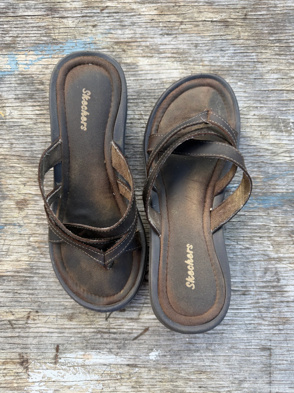 Y2k vintage Skechers Dark Brown Strappy Slide Sandals